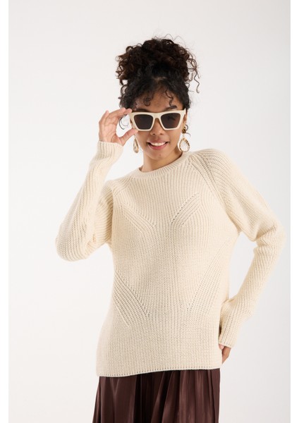Kadın Ekru Selanik Örgü Reglan Kollu Bisiklet Yaka Simli Triko Kazak