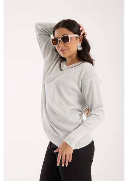 Kadın Beyaz Viskon Vortex Iplik Taş Detaylı Bisiklet Yaka Simli Triko Bluz fırsatları