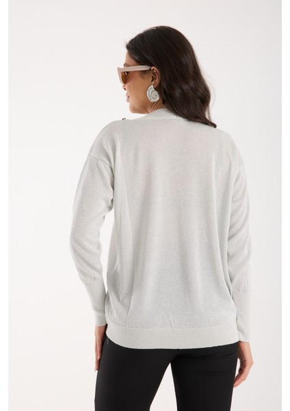 Kadın Beyaz Viskon Vortex Iplik Taş Detaylı Bisiklet Yaka Simli Triko Bluz