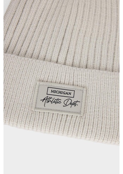 Erkek Etiket Baskılı İçi Polarlı Bere F4131AX25WN fiyatları