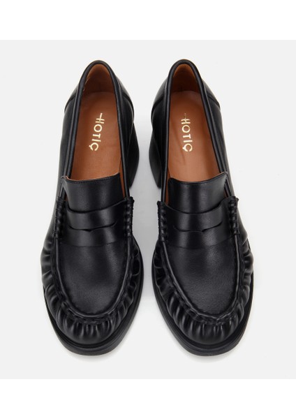 01AYH312750A100 KADIN Deri Siyah Büzgülü Kalın Tabanlı Klasik Loafer