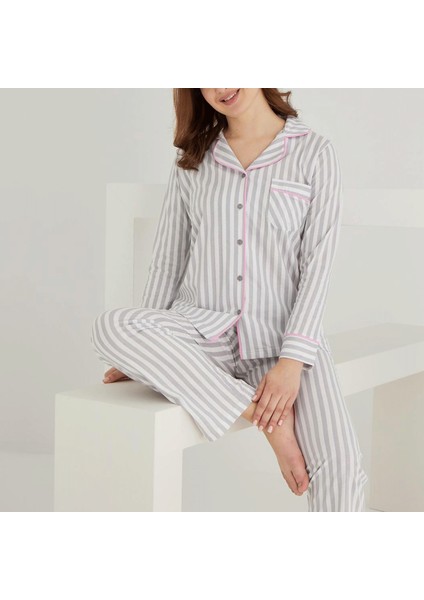 Pamuklu Önden Düğmeli Çizgili Gömlek Model Bayan Pijama Takımı 021210 modelleri