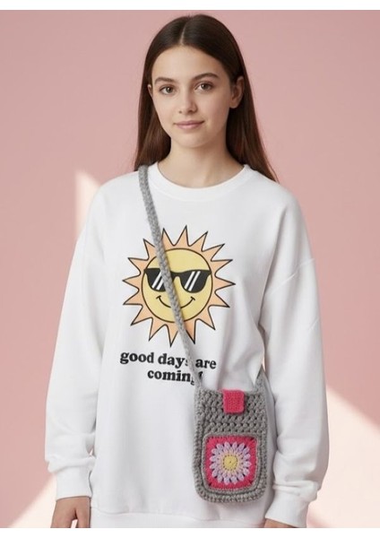 El Emeği Motifli Iki Gözlü Örgü Telefon Çantası