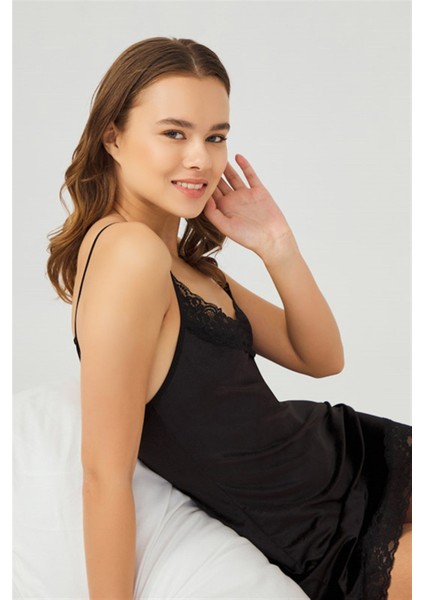 Pudra Dantelli Ince Askılı Kadife Kadın Gecelik modelleri