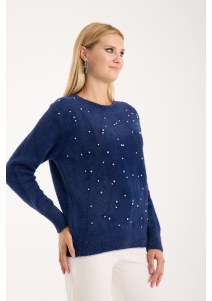 Kadın Lacivert Bisiklet Yaka Taş ve Inci Işlemeli Triko Kazak modelleri