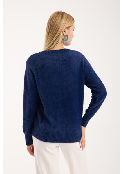 Kadın Lacivert Bisiklet Yaka Taş ve Inci Işlemeli Triko Kazak indirimleri