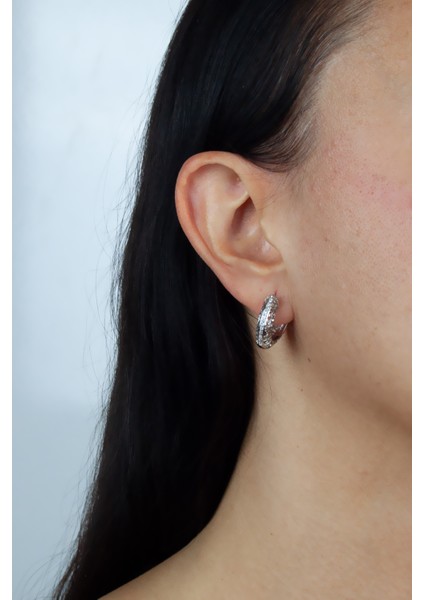 Gümüş Renk Işlemeli Klipsli Küpe fiyatları