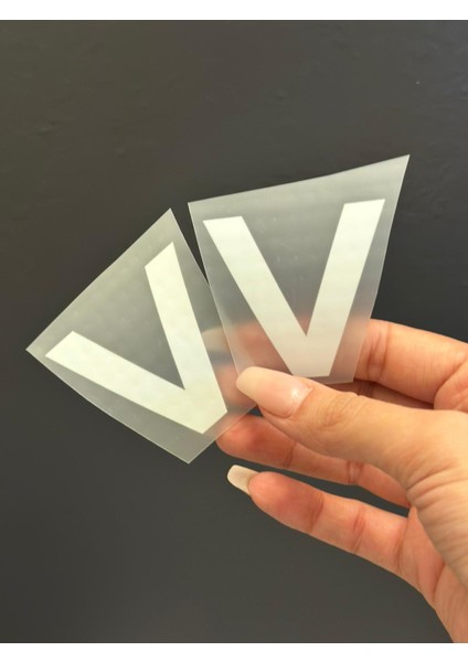 2 Li Ütü Ile Yapışan V Harfi Arma Transfer Baskı 5x5 cm fiyatları