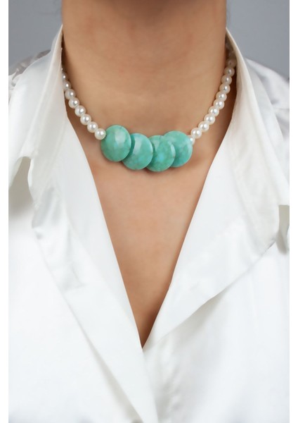 Yeşil Detay Inci Kolye