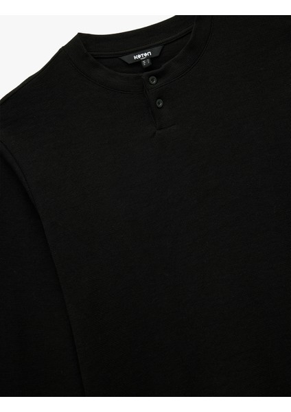 Regular Fit Düğmeli Hakim Yaka Uzun Kollu Tişört modelleri