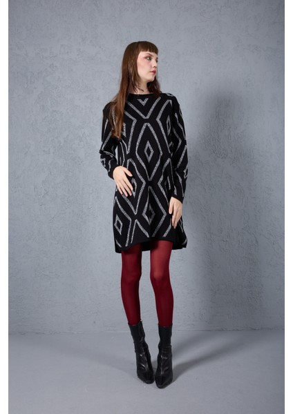 Kadın Siyah Yan Yırtmaçlı Bisiklet Yaka Sim Desenli Triko Bluz indirimleri