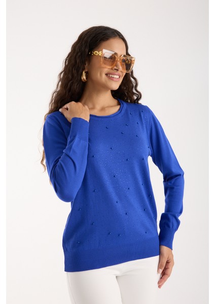 Kadın Saks Mavisi Elit Viskon Kumaş Taş ve Inci Detaylı Yuvalak Yaka Triko Bluz