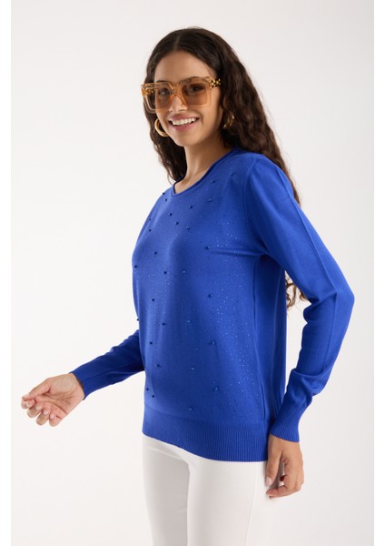 Kadın Saks Mavisi Elit Viskon Kumaş Taş ve Inci Detaylı Yuvalak Yaka Triko Bluz indirimleri