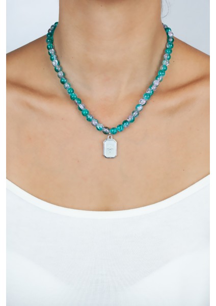 Yıldız Detay Uçlu Yeşil Boncuk Kolye modelleri