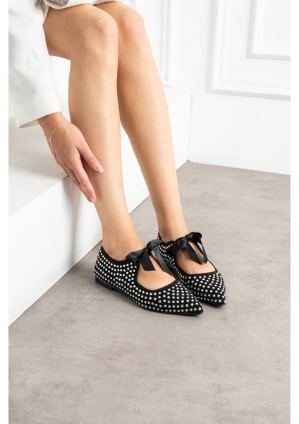 Nina Siyah Sivri Burun Taşlı Kurdele Detaylı Kadın Babet