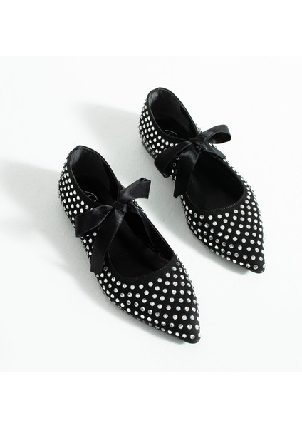 Nina Siyah Sivri Burun Taşlı Kurdele Detaylı Kadın Babet