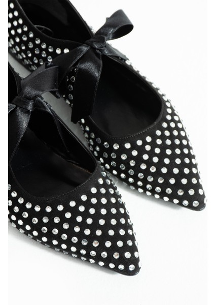 Nina Siyah Sivri Burun Taşlı Kurdele Detaylı Kadın Babet