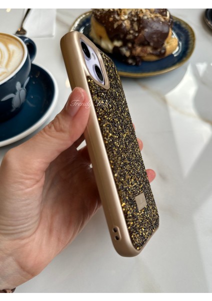 iPhone (13) Uyumlu Lüks Taşlı Kılıf modelleri