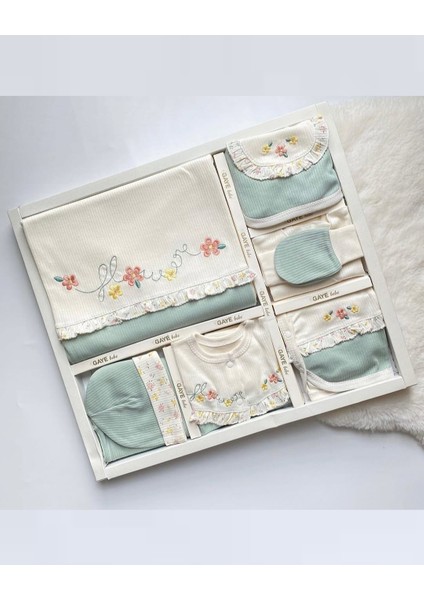 Kız Bebek 10’lu Hastane Çıkış Seti - Çiçek Nakışlı Fırfır Detaylı - %100 Pamuk