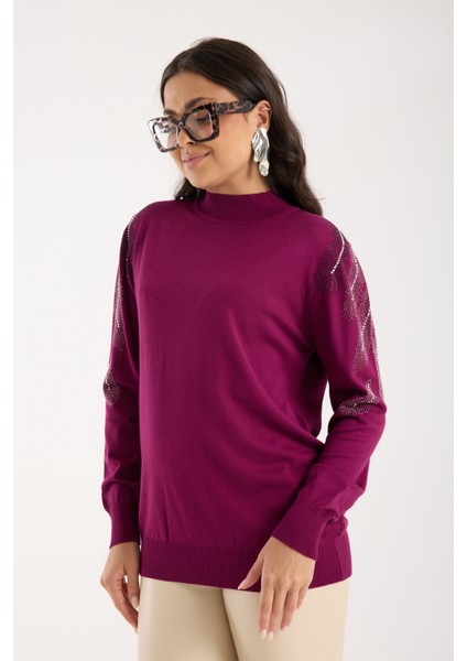 Kadın Mürdüm Elit Viskon Kumaş Taş Detaylı Omuzlar Yarım Balıkçı Yaka Triko Bluz