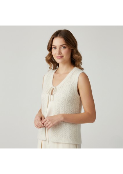 Çeyizlik Bağcıklı Simli Yumoş Yelek