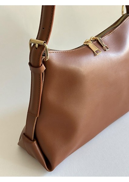 Deri Tek Askılı Klasik Günlük Baget Çanta fiyatları