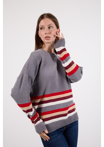 Kadın Gri Çizgili Bisiklet Yaka Şönil Kadife Triko Kazak fiyatları