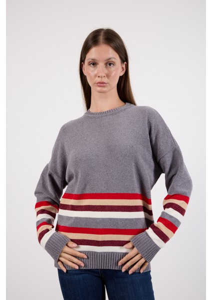Kadın Gri Çizgili Bisiklet Yaka Şönil Kadife Triko Kazak modelleri