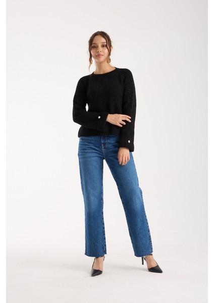 Kadın Siyah Reglan Kol ve Tek Düğmeli Manşetler Bisiklet Yaka Simli Triko Kazak