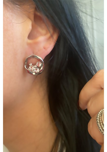 Taşlı Gümüş Renk Küpe