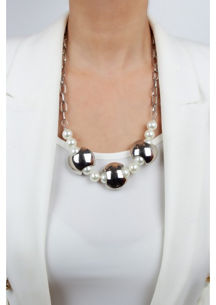 Inci Detay Gümüş Renk Uzun Kolye