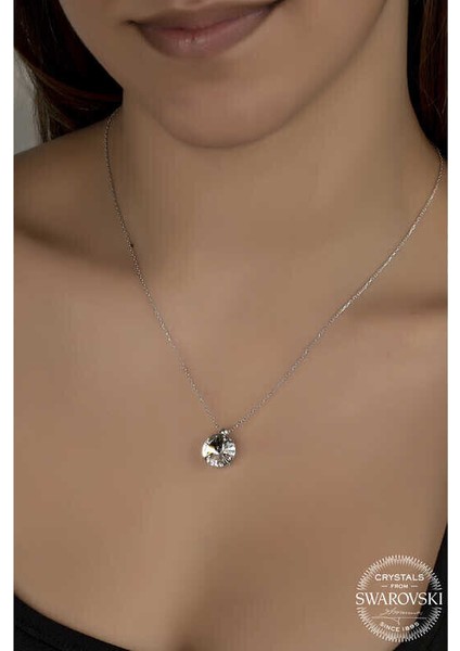 Ucarticaret Swarovski Crystal Taşlı Tektaş Gümüş Kadın Kolye