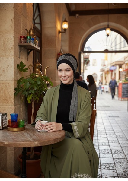 Nova Bandana Siyah-Gümüş Hazır Türban Tesettür Bone fırsatları