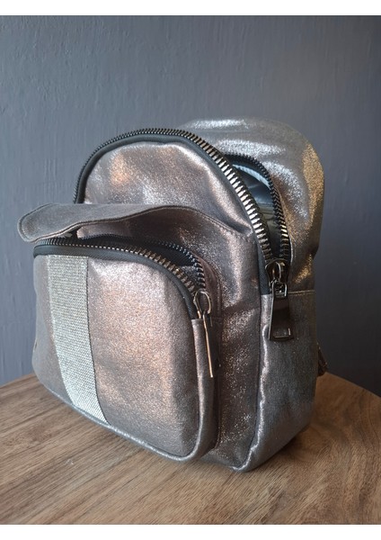 Taşlı Sırt Çanta indirimleri