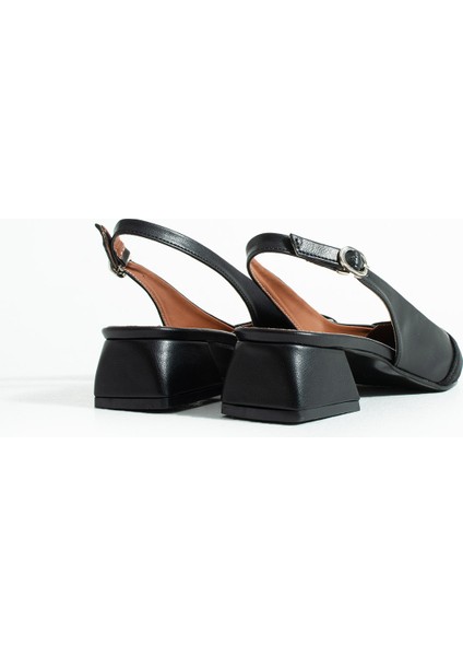Siyah Mat Önü Siyah Saten Bilek Kemer Detaylı Sivri Burun Kısa Topuklu Kadın Babet