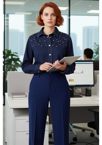 Kadın Büyük Beden Taş Işlemeli Denim Gömlek Günlük Stilinize Işıltılı Bir Dokunuş Katın Şık fırsatları