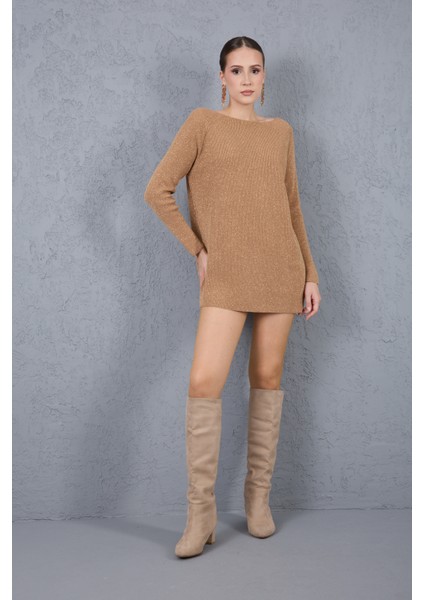 Kadın Bej Reglan Kollu Kayık Yaka Simli Triko Kazak