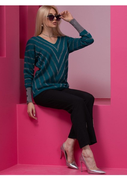 Bondi Mavisi Çizgili V Yaka Kadın Kazak