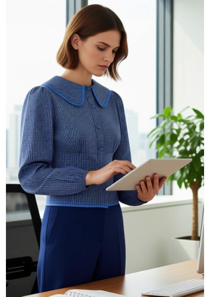 Kadın Bele Oturan Bebe Yaka Detaylı Kareli Uzun Kollu Gömlek Fonksiyonel Dayanıklı Estetik fırsatları