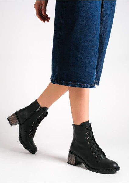 Lux Bağcıklı Fermuarlı Ortopedik Taban Suya ve Soğuğa Dayanıklı Topuklu Cilt Kadın Bot St Siyah indirimleri