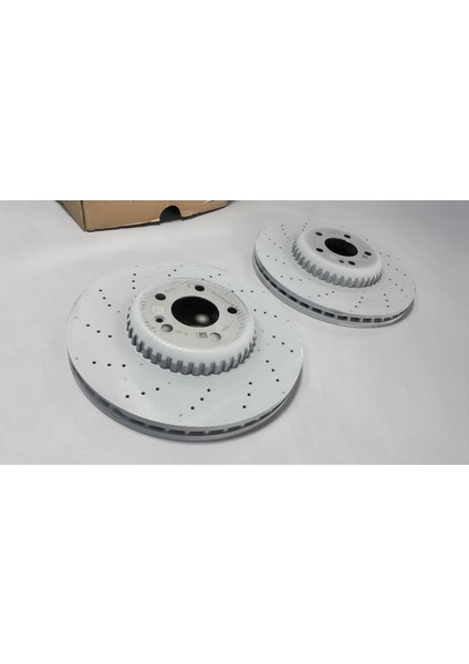 Mercedes Cle C236 A236 Spor Delik Ön Fren Diski Takım 342MM fiyatları