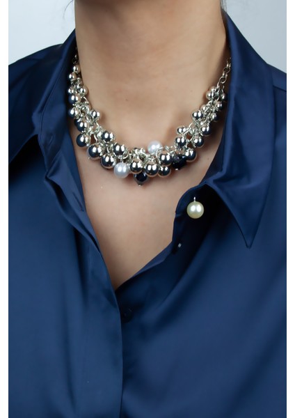 Inci ve Küp Kristal Detay Gümüş Renk Salkım Kolye