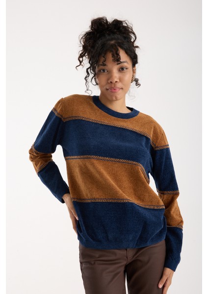 Kadın Laci-Taba Iki Renkli Çapraz Kontrast Dikiş Detaylı Şönil Kadife Triko Bluz fiyatları