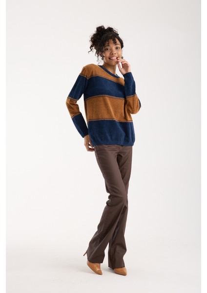 Kadın Laci-Taba Iki Renkli Çapraz Kontrast Dikiş Detaylı Şönil Kadife Triko Bluz