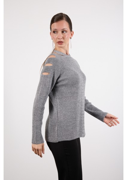 Kadın Gri Omuzları Kesik Detaylı Reglan Kollu Simli Triko Kazak modelleri