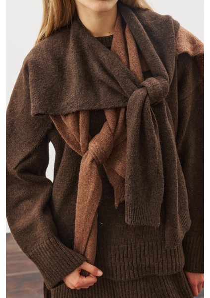 Kare Yaka Bağlamalı Triko Atkı Kahverengi fırsatları
