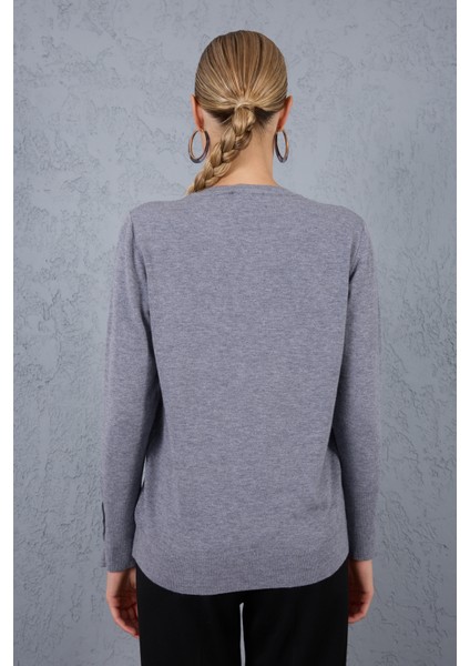 Kadın Gri Çıtçıtlı Kollu Bisiklet Yaka Triko Bluz fırsatları