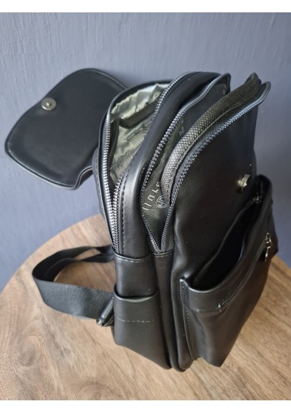 VS-31110 4 Bölmeli Orta Boy Sırt Çantası