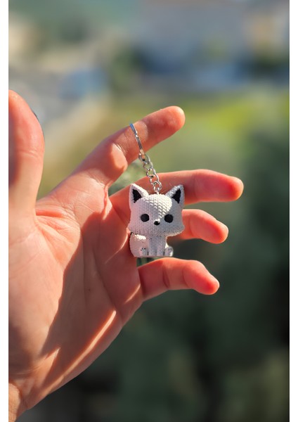 Örgü Desenli Yeşil Triceratops Anahtarlık – Sert ve Ağır Plastik Figür | Dekoratif Aksesuar indirimleri