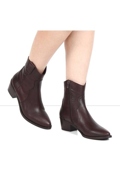 Kadın Kahverengi Fermuarlı Deri Bot